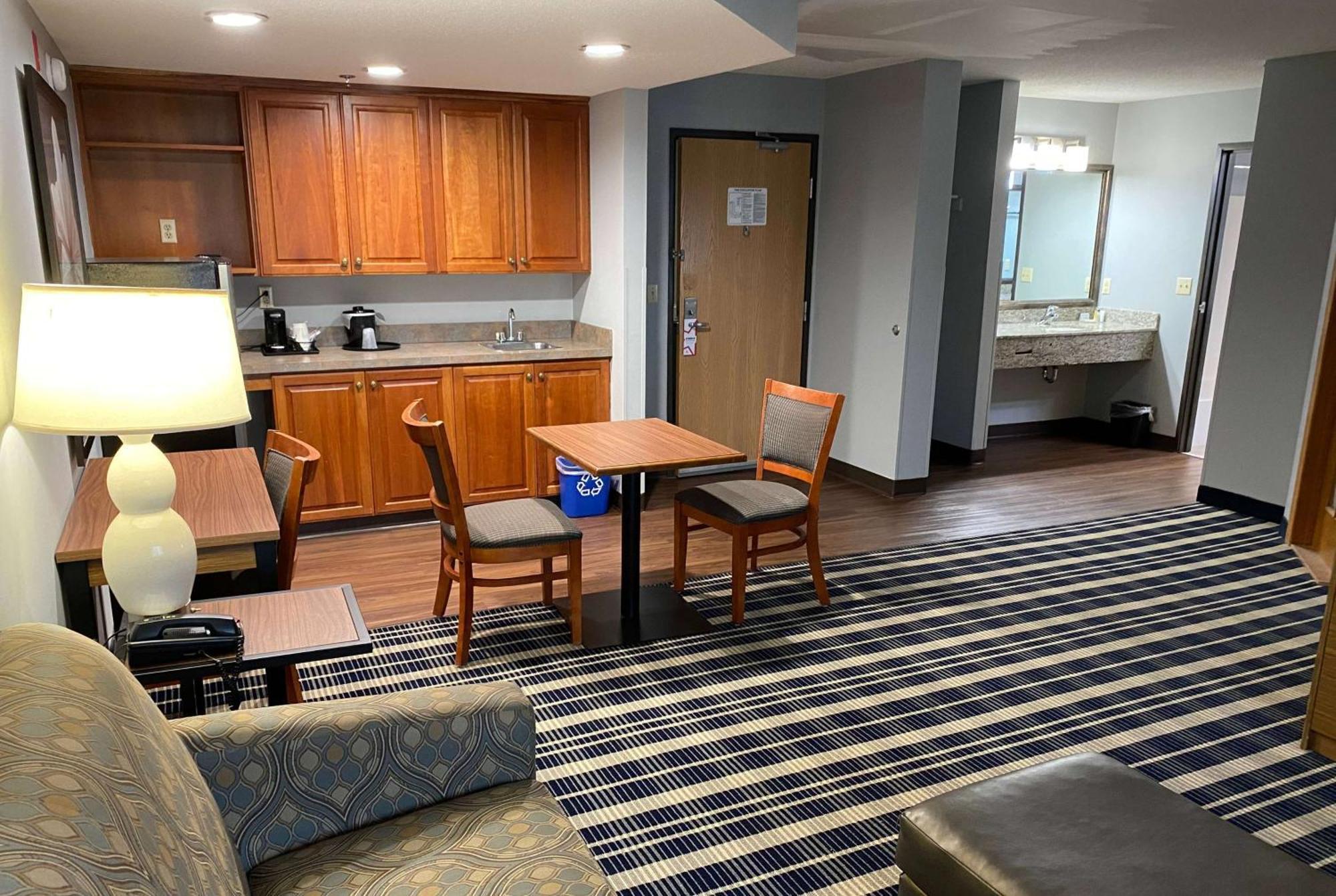 Americinn By Wyndham Chanhassen Εξωτερικό φωτογραφία